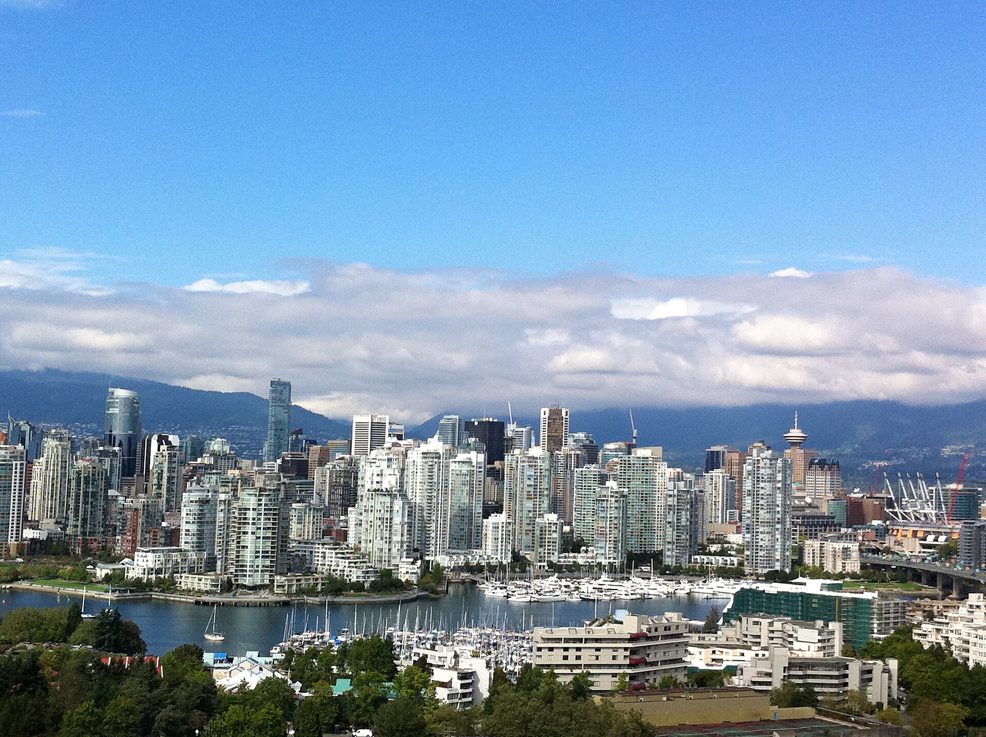 Vancouver skyline with the North Shore mountains behind it